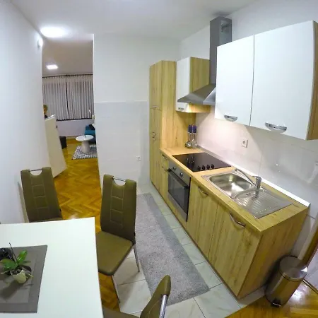Apartmani Oletic 4* Sveti Martin Na Muri Exterior photo