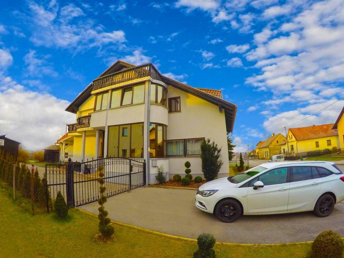 Oletic 4* Apartment